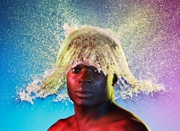 Американский фотограф Тим Тэддер (Tim Tadder) создал необычный фотопроект, который он назвал «Парики из воды».