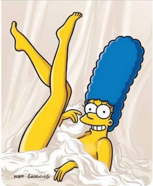 В ноябре 2009 Мардж Симпсон (Marge Simpson), не являясь фотомоделью, попала на обложку журнала Playboy.