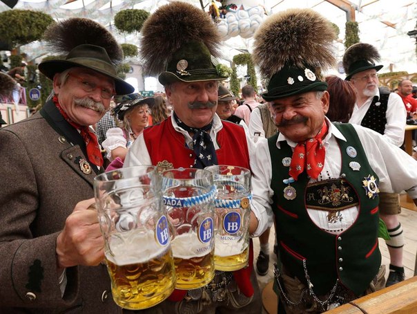 В минувшую субботу в Мюнхене открылся 179-ый фестиваль пива Октоберфест