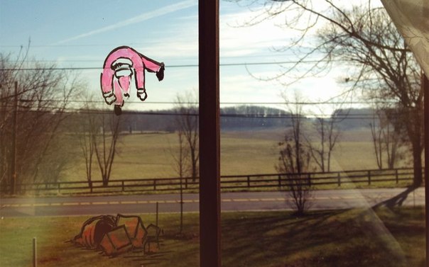 Гаррет Миллер и его рисунки на окнах