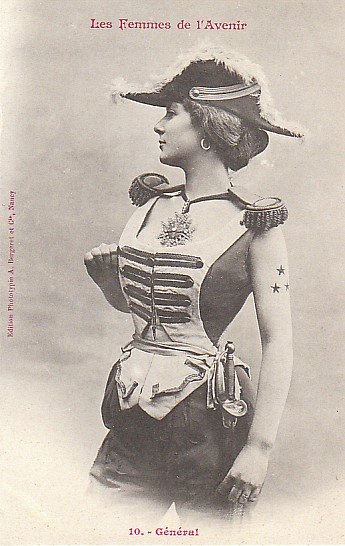 Эта серия открыток показывает женщин будущего различных профессий с позиции людей, живших в 1902 году.