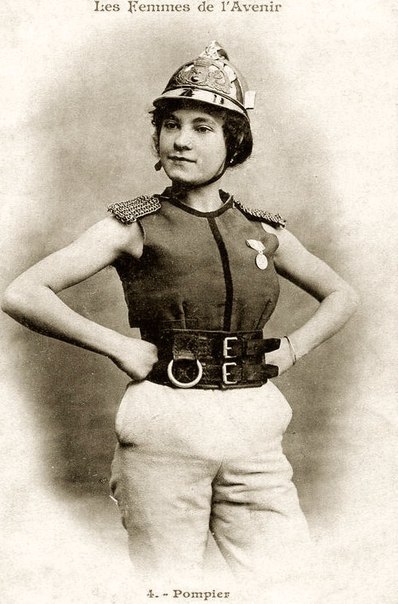 Эта серия открыток показывает женщин будущего различных профессий с позиции людей, живших в 1902 году.