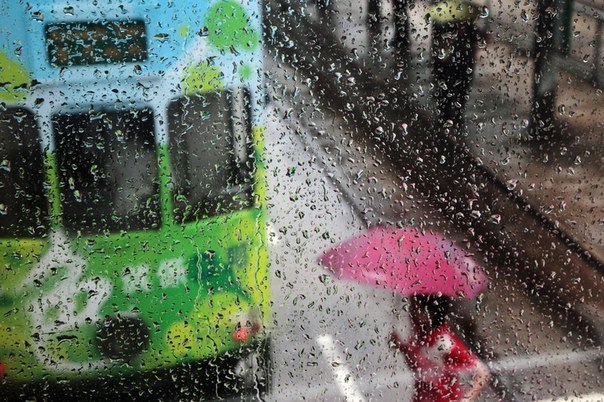 Поэзия дождя в фотографиях Кристофера Жакро