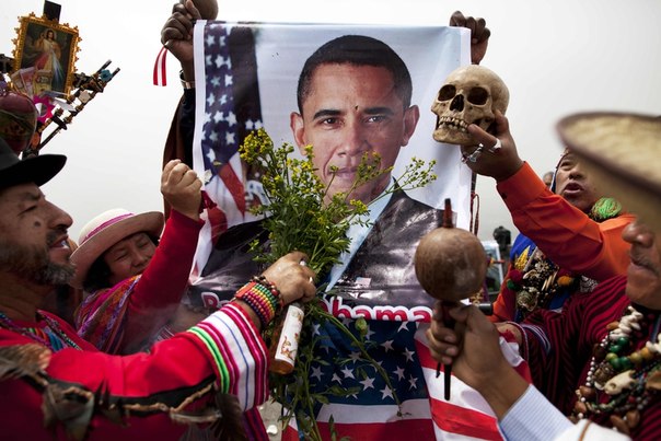 Ритуал шаманов, во время которого была предсказана победа Барака Обамы на президенских выборах, Лима, Перу.
