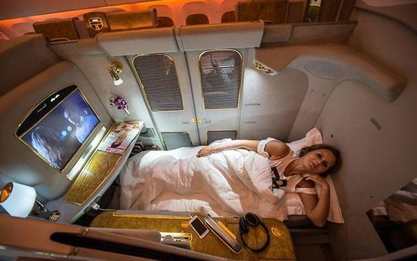 Полет первым классом на авиакомпании Emirates.