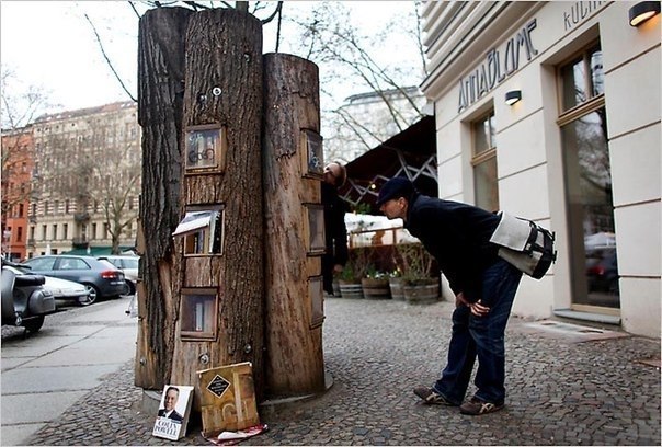 Книжный лес, Берлин