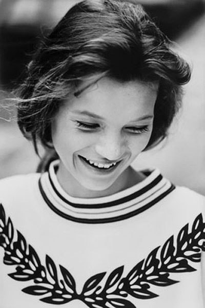 Первые профессиональные снимки 14-летней модели Кейт Мосс, 1988 год.