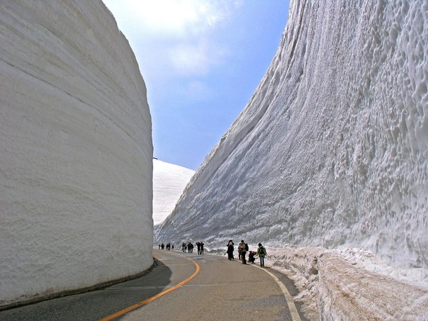 Снежный каньон в Японии