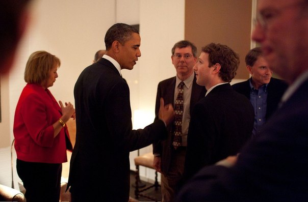 Марк Цукерберг и Барак Обама