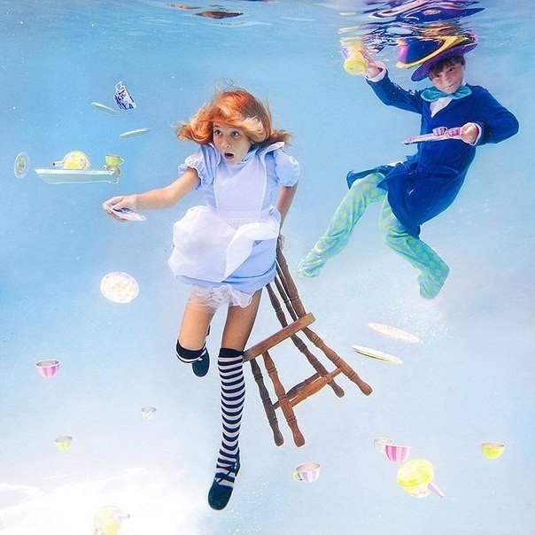 Серия фотографий "Алиса в Подводной Стране" от Елены Калис