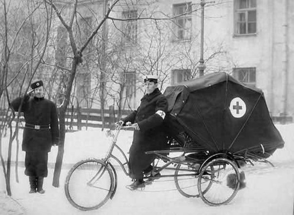 Велокарета скорой помощи, 1900 год