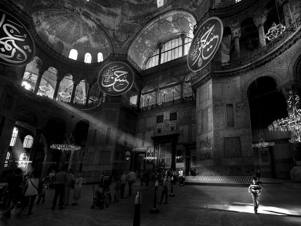 Внутри собора Святой Софии в Стамбуле, Турция