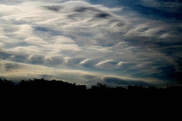 Необычные облака под названием неустойчивость Кельвина-Гельмгольца