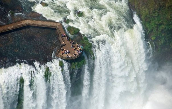 Водопад Игуасу, Бразилия.