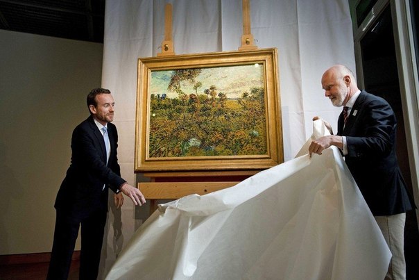 "Закат в Монмажуре" – так называется ранее неизвестная картина Ван Гога, которую показали на днях в Амстердаме.