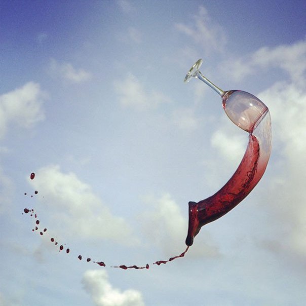 Эксперименты с жидкостью в воздухе от фотографа Манона Ветли