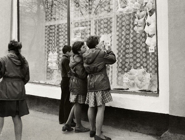 Ностальгическая подборка советских фотографий в преддверии майских праздников.