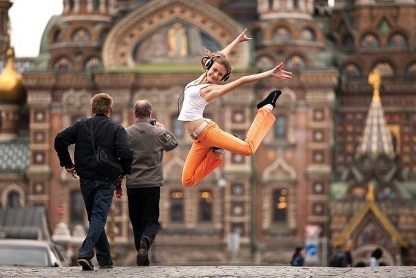 Танцующий Петербург.
