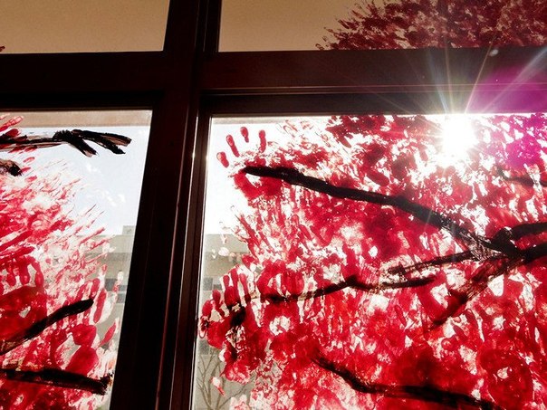 Cherry Blossom, или Сакура ручной работы. Фреска на здании, готовом под снос