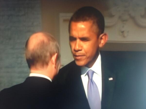 Фото дня: Обама смотрит на Путина