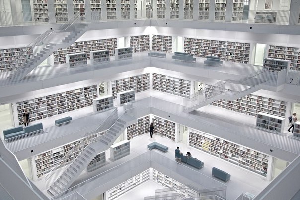 Публичная библиотека Wilhelm Palais, Штутгарт, Германия