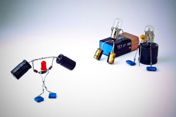 Sparebots: крошечные роботы из радиодеталей