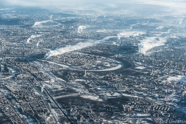 Впечатляющие виды Москвы под крылом самолета от Кирилла Умрихина
