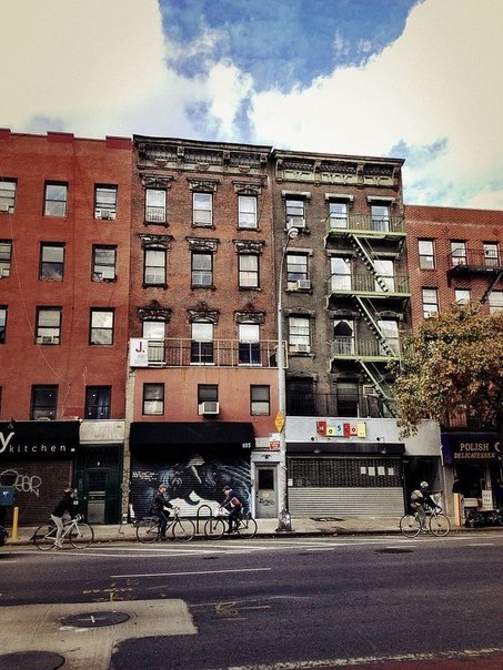 Урбанистические пейзажи и архитектурные сооружения Нью-Йорка фотографа Вивьен Гуква
