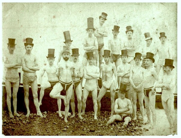Один из самых первых в Англии клубов любителей плавания, основанный в Брайтоне в 1860-м году.