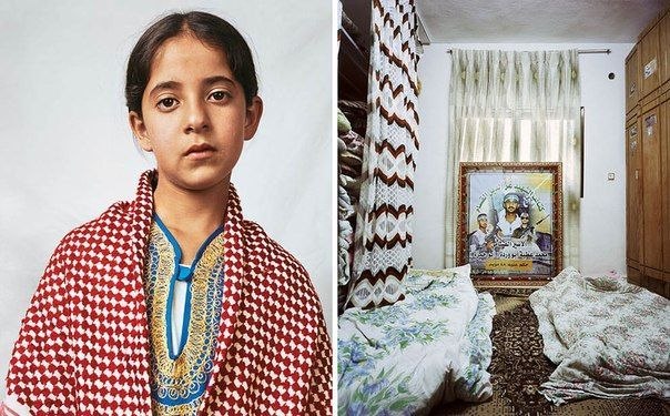 Американские журналист Крис Бут и фотограф Джеймс Моллисон проехались по миру и сделали серию снимков, объединенных общим названием  Где спят дети”.
